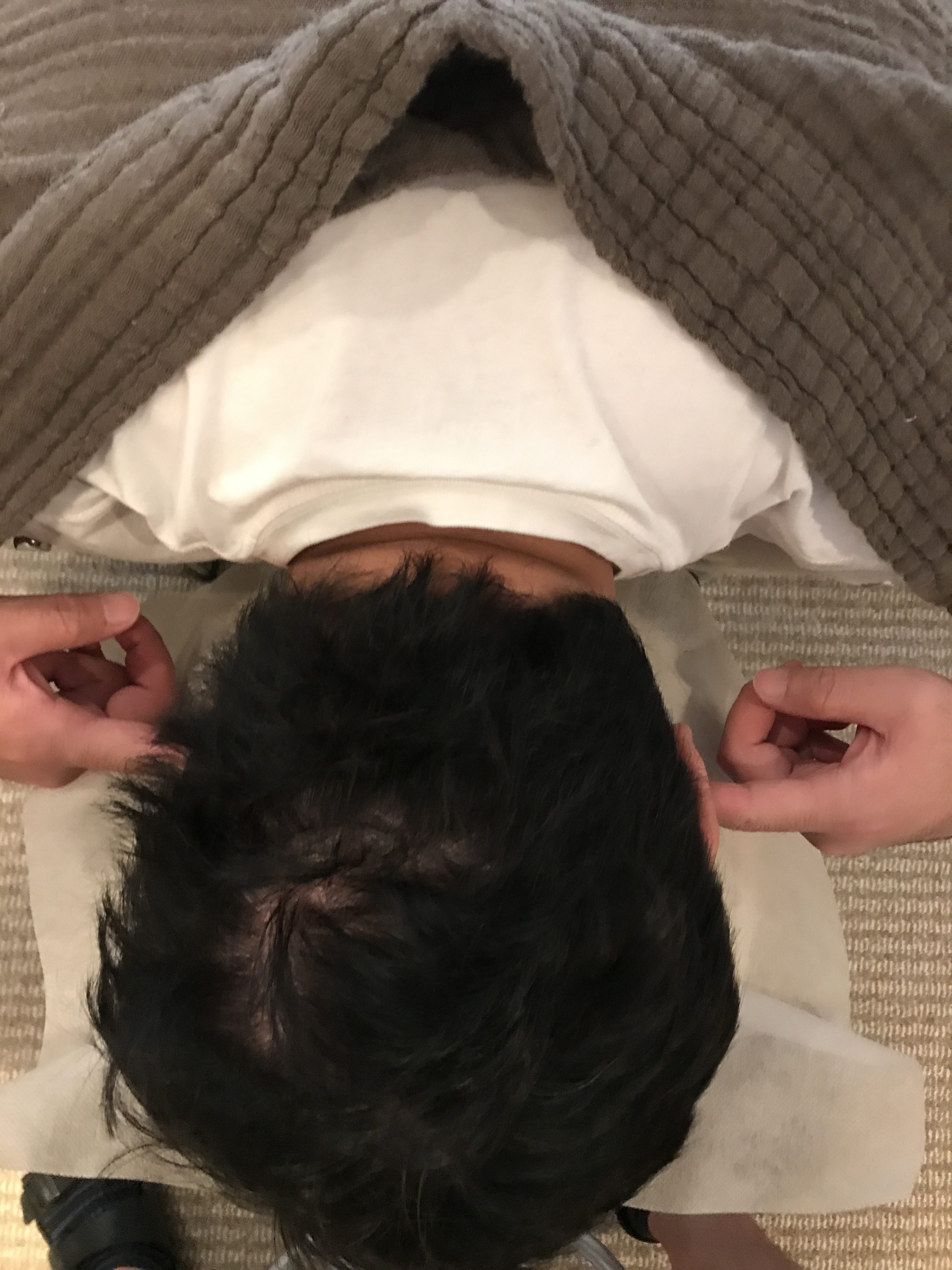 左の鼻詰まりと頭蓋骨の歪み